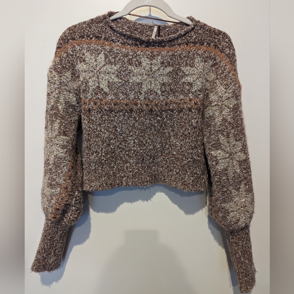 Free People Fuzzy Cropped Sweater